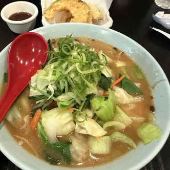Giant Ramen & Sushi - Vegan ramen - Ramen Near Me - Buena Park, California