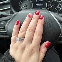Be U Nails and Spa - Christmas nails