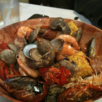 938 Crawfish - Combo plate - Seafood Near Me - Albany, California
