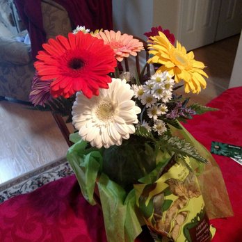 Garrison Hill Florists - Mother's day - Florists Near Me - Dover, New Hampshire