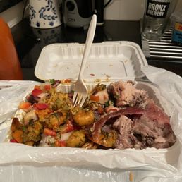 This is everything in one plate. It was delicious. This is everything in one plate. It was delicious.