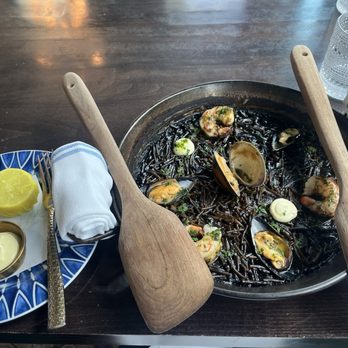 Del Mar - Paella fideua - Spanish Near Me - Washington, DC, District of Columbia