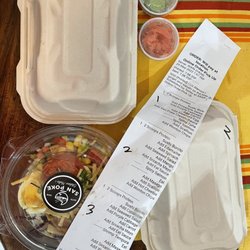San Poke - They even label the food for you!