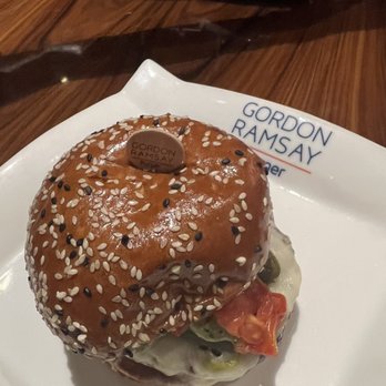 Gordon Ramsay Burger Las Vegas - Burgers Near Me - Las Vegas, Nevada Gordon Ramsay Burger Las Vegas - Burgers Near Me - Las Vegas, Nevada