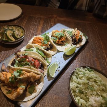 tacobarn - Cauliflower Taco, Chicken Taco, Steak Taco, Fish Taco - Mexican Near Me - Sandy Hook, Connecticut