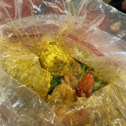 Seafood bag w/ Memphis Mix Sauce Seafood bag w/ Memphis Mix Sauce