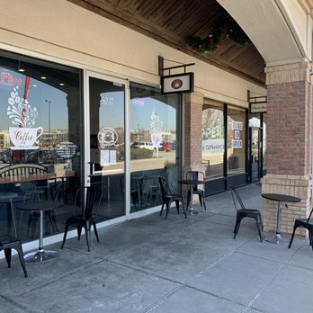 REVOCUP COFFEE TOWN CENTER PLAZA - 47 