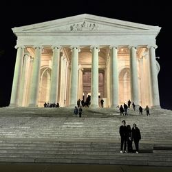 Capitol Express Tours - Lincoln memorial