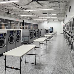 Red Bird Laundry Center