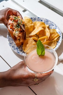 The Hampton Social - Naples by null