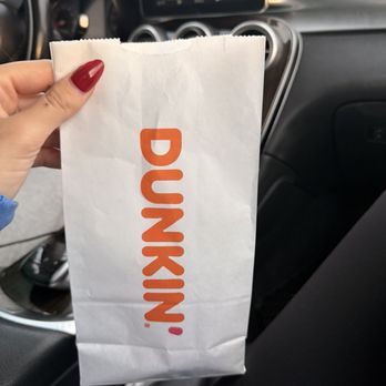 Dunkin' - Donuts Near Me - New Oxford, Pennsylvania Dunkin' - Donuts Near Me - New Oxford, Pennsylvania