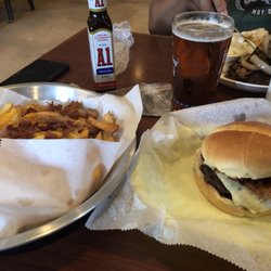 Boondocks URE - Bacon cheeseburger with loaded fries