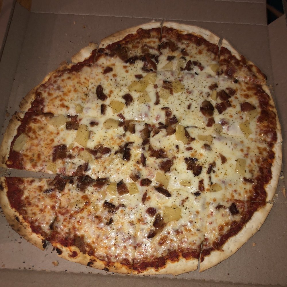 Looney's Pub - Homemade pizza 18in - Pubs Near Me - Antioch, Illinois Looney's Pub - Homemade pizza 18in - Pubs Near Me - Antioch, Illinois