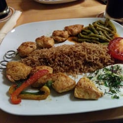 Stadt Venedig - Hähnchenspieße/Chicken with vegetables & rice. The sauce was excellent.