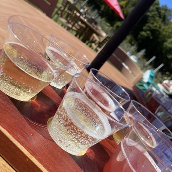 Arrigoni Winery - Wineries Near Me - Portland, Connecticut