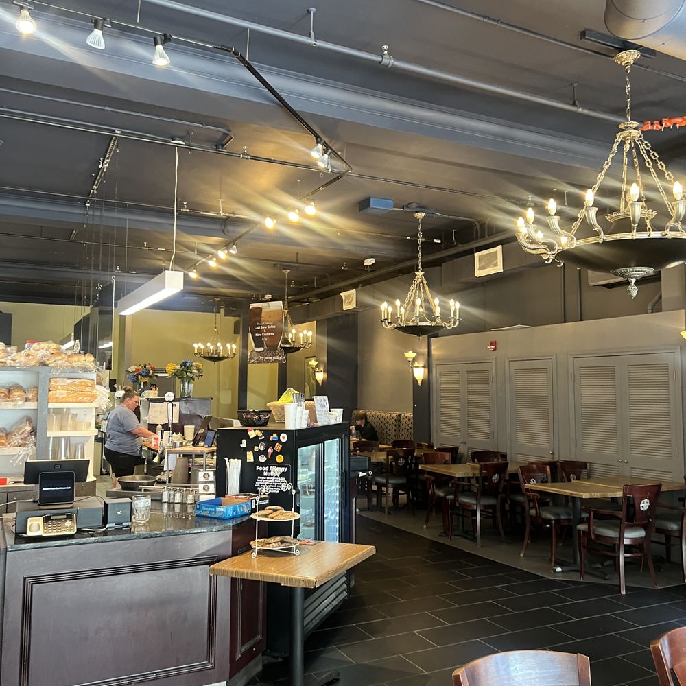 Garden Fresh Courthouse Cafe - inside - Breakfast & Brunch Near Me - Worcester, Massachusetts Garden Fresh Courthouse Cafe - inside - Breakfast & Brunch Near Me - Worcester, Massachusetts