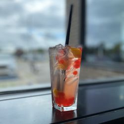 BJ's Restaurant & Brewhouse - Peach boba-rita too good
