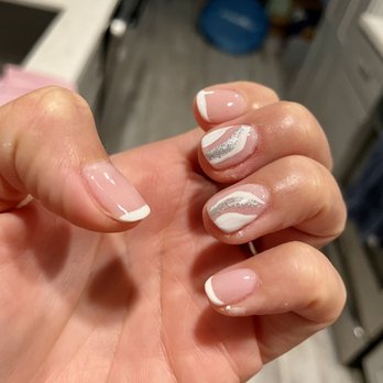 Nail Addict - Messy Gel manicure with "design" - Nail Salons Near Me - Los Angeles, California Nail Addict - Messy Gel manicure with "design" - Nail Salons Near Me - Los Angeles, California
