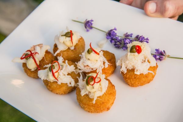Vibrant Table Catering & Events by null
