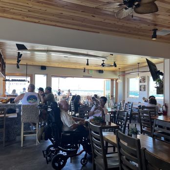The Beach House Seal Beach - Inside seating - Breakfast & Brunch Near Me - Seal Beach, California The Beach House Seal Beach - Inside seating - Breakfast & Brunch Near Me - Seal Beach, California