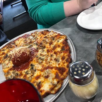 Route 47 Pub & Grub - Pizza - Pubs Near Me - Fridley, Minnesota Route 47 Pub & Grub - Pizza - Pubs Near Me - Fridley, Minnesota