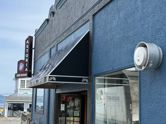 Astoria Brewing Company by null