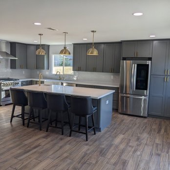 Kitchen Medic Home Remodeling - a kitchen with a center island - General Contractors Near Me - Claremont, California Kitchen Medic Home Remodeling - a kitchen with a center island - General Contractors Near Me - Claremont, California