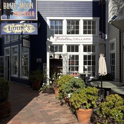 Peloton Cellars - The red brick road to Peloton Cellars