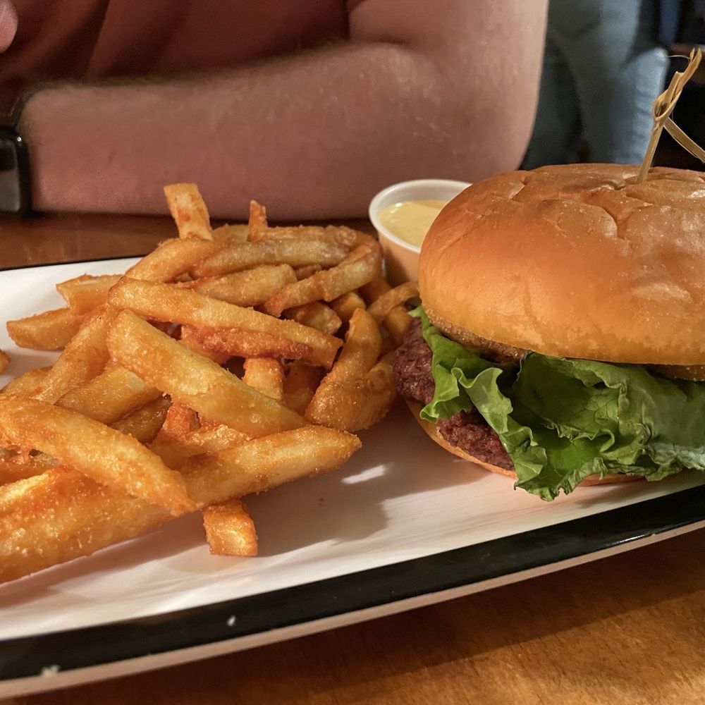 Back Home Restaurant - Fried Green Tomato Burger - Comfort Food Near Me - Elizabethtown, Kentucky Back Home Restaurant - Fried Green Tomato Burger - Comfort Food Near Me - Elizabethtown, Kentucky