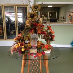 Mary's Flowers & Gifts