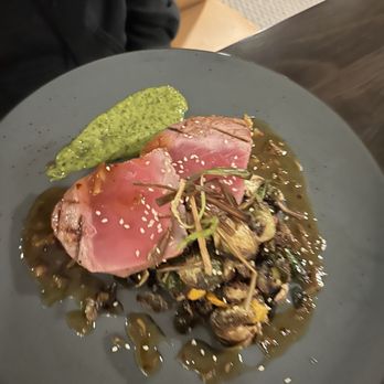 Hook & Cleaver - Ahi - Seafood Near Me - Mukilteo, Washington
