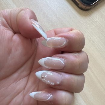 Rose Sally Nails - Bridal nails - Nail Salons Near Me - Los Angeles, California Rose Sally Nails - Bridal nails - Nail Salons Near Me - Los Angeles, California