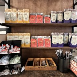 Filli Cafe - Condiments and teas for purchases