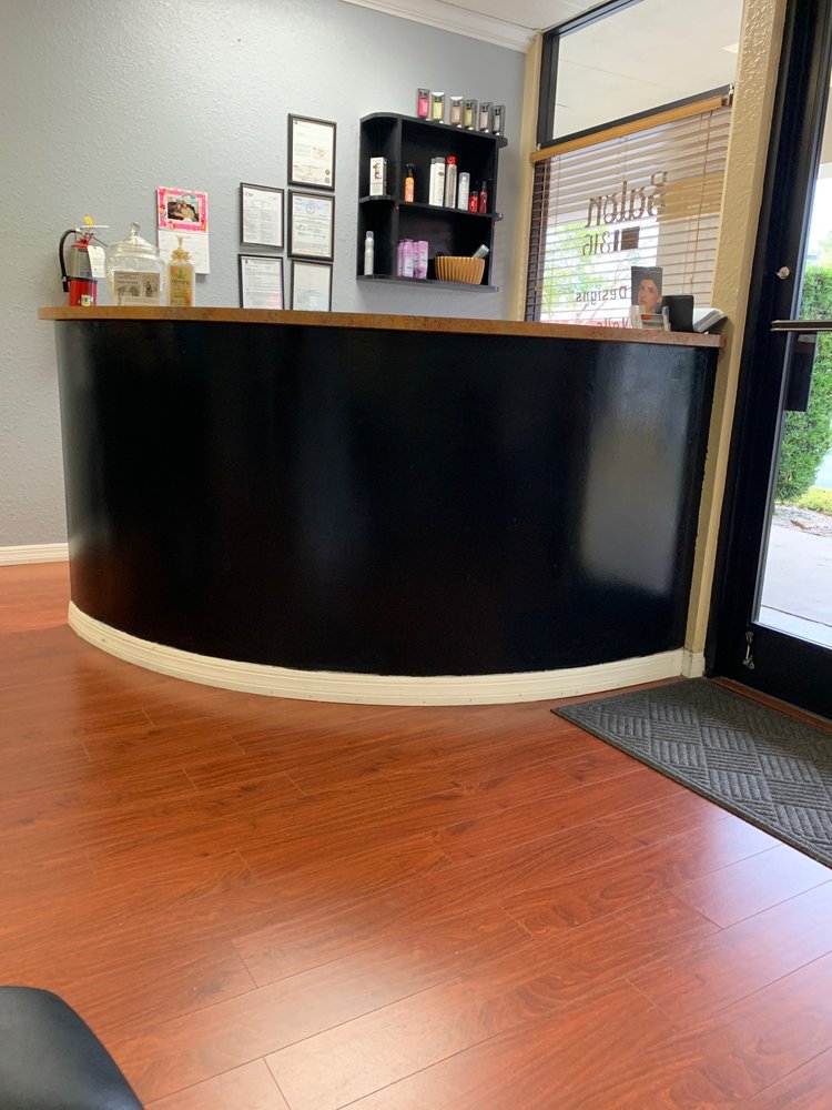Salon 316 Image