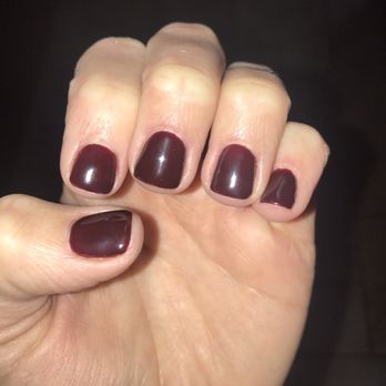 Stella Making Beauty - Polish change with sayla - Nail Salons Near Me - Burbank, California