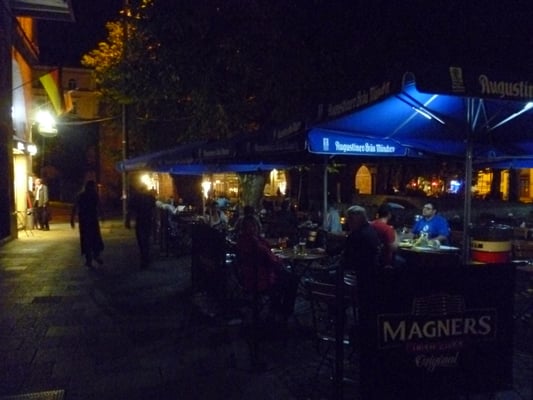 Kennedy's Bar and Restaurant by null