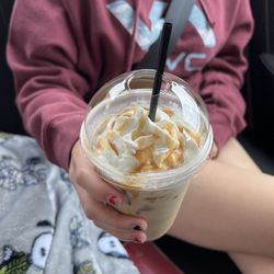 Red Cardinal Desserts & Cafe - Salted caramel latte