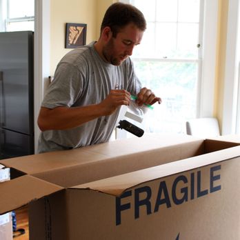 Chicago Cross Country Movers - Special Care for fragile items. - Movers Near Me Chicago Cross Country Movers - Special Care for fragile items. - Movers Near Me