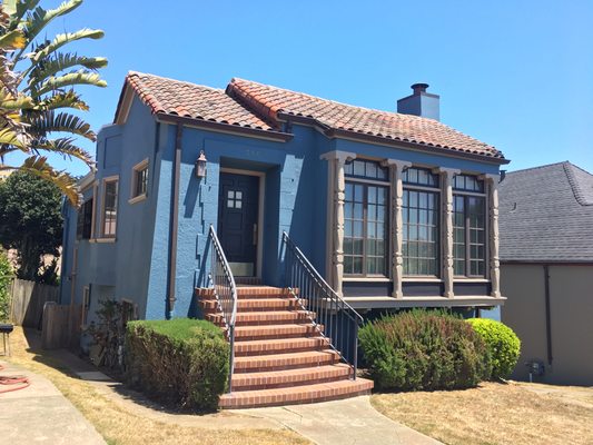Single-level exterior paint! - Single-level exterior paint! Single-level exterior paint! - Single-level exterior paint!