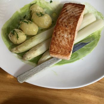 Cafe Katja - White Asparagus with Hot Smoked Salmon & Potato - German Near Me - New York, New York Cafe Katja - White Asparagus with Hot Smoked Salmon & Potato - German Near Me - New York, New York