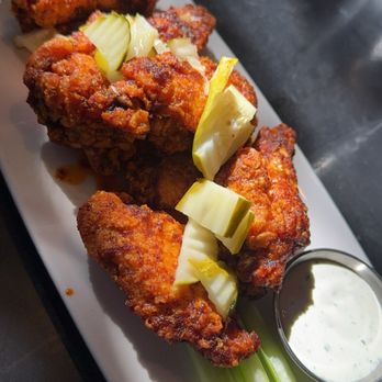 Public House Downtown - Public House Wings - New American Near Me - Sacramento, California