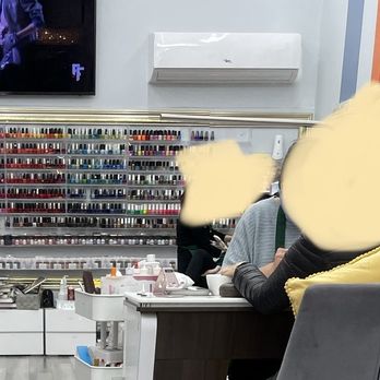 Aria Nails Spa - Nail Salons Near Me - Sierra Madre, California