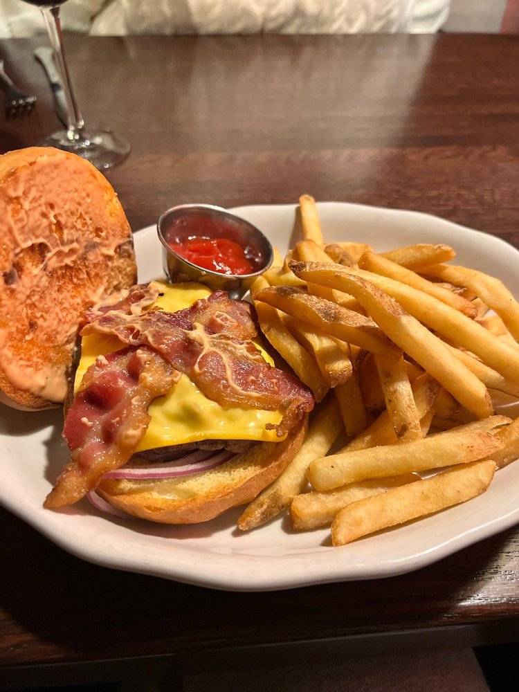 Social spots from Allen Rumsey Cocktail Lounge