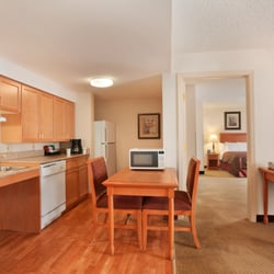 Country Suites photo