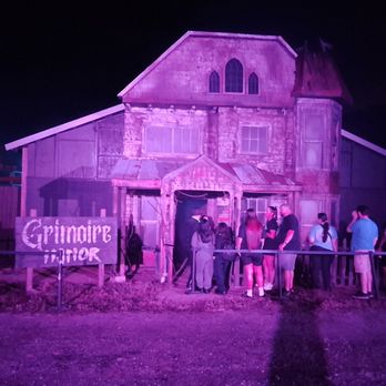 Fear Reach Scream Park - Haunted Houses Near Me - Tavares, Florida Fear Reach Scream Park - Haunted Houses Near Me - Tavares, Florida