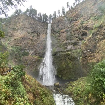 Multnomah Falls - Hiking Near Me - Bridal Veil, Oregon Multnomah Falls - Hiking Near Me - Bridal Veil, Oregon