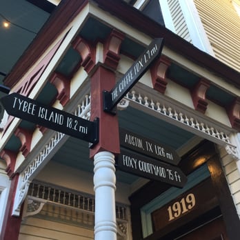 Foxy Loxy Cafe - Cafes Near Me - Savannah, Georgia