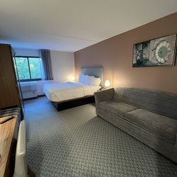 The Clocktower Hotel - King bed with pull-out couch