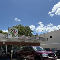 Taqueria Y Panaderia La Calentana - Front of the store/restaurant