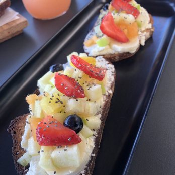 The Press - Fresh fruit and ricotta - Coffee & Tea Near Me - Livermore, California
